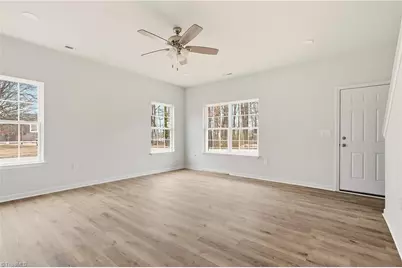 709 Hanes Avenue, Winston-Salem, NC 27105 - Photo 7