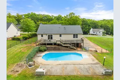 1120 Woodbury Road, King, NC 27021 - Photo 27