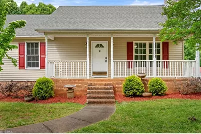 1120 Woodbury Road, King, NC 27021 - Photo 3