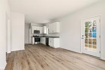 715 Hanes Avenue, Winston-Salem, NC 27105 - Photo 7