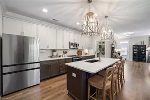 1720 Eastover Dr, Kernersville, NC 27284 - Photo 7