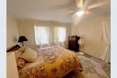 1502 Fairview Street, Greensboro, NC 27405 - Photo 7