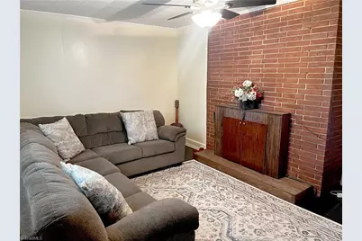 1502 Fairview Street, Greensboro, NC 27405 - Photo 3