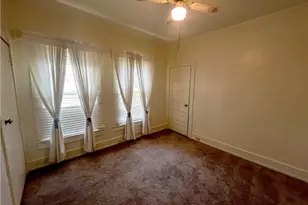 1502 Fairview St, Greensboro, NC 27405 - Photo 9