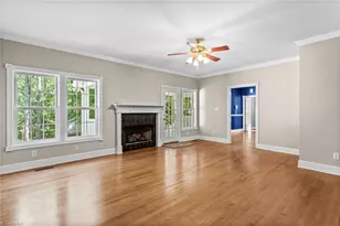 902 & 904 Raylewood Ct, Greensboro, NC 27406 - Photo 35