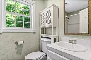 902 & 904 Raylewood Ct, Greensboro, NC 27406 - Photo 49