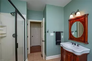 123 Pleasant Dr, Thomasville, NC 27360 - Photo 11
