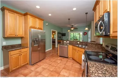 123 Pleasant Drive, Thomasville, NC 27360 - Photo 7