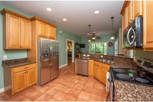 123 Pleasant Dr, Thomasville, NC 27360 - Photo 7