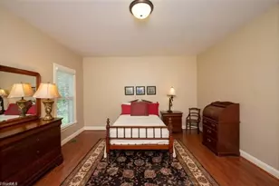 123 Pleasant Dr, Thomasville, NC 27360 - Photo 5
