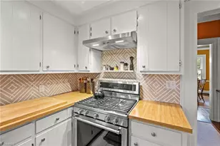 405 Edgedale Dr, High Point, NC 27262 - Photo 17