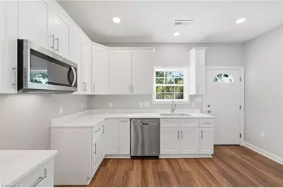 1123 N Park Avenue, Burlington, NC 27217 - Photo 9