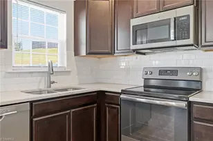 5180 Sedge Hollow Dr, Kernersville, NC 27284 - Photo 13