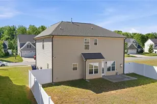 5180 Sedge Hollow Dr, Kernersville, NC 27284 - Photo 31