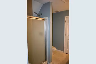 22 Pickwick Place, Greensboro, NC 27407 - Photo 15