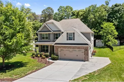 1826 Castle Gate Court, High Point, NC 27265 - Photo 49