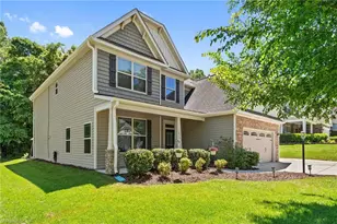 1826 Castle Gate Ct, High Point, NC 27265 - Photo 3