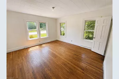 1208 W Vandalia Road, Greensboro, NC 27406 - Photo 11