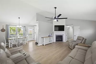 331 Tanglebrook Trail, Eden, NC 27288 - Photo 9
