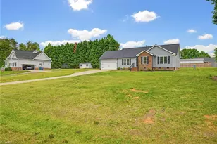 331 Tanglebrook Trail, Eden, NC 27288 - Photo 3
