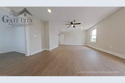 36 E 4th Street, Lexington, NC 27292 - Photo 9