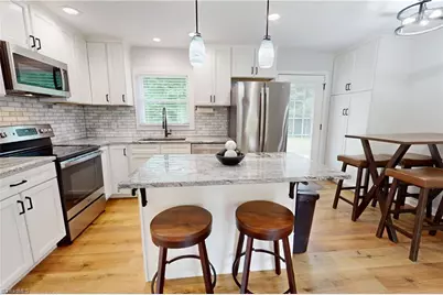 161 Washington Avenue, Mount Airy, NC 27030 - Photo 17