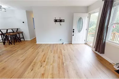 161 Washington Avenue, Mount Airy, NC 27030 - Photo 15