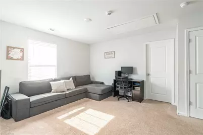 5013 Black Forest Drive, Greensboro, NC 27405 - Photo 19
