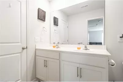 5013 Black Forest Drive, Greensboro, NC 27405 - Photo 23