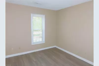 7185 Avenbury Circle, Kernersville, NC 27284 - Photo 19
