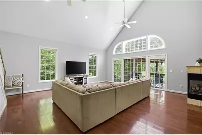 424 Mountain Harbor Drive, Lexington, NC 27292 - Photo 15