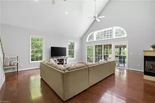 424 Mountain Hbr Dr, Lexington, NC 27292 - Photo 15