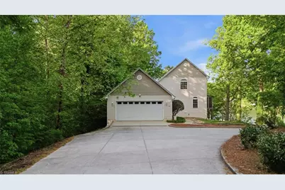 424 Mountain Harbor Drive, Lexington, NC 27292 - Photo 5