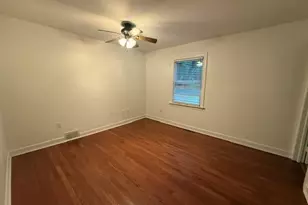 2310 Fernwood Dr, Greensboro, NC 27408 - Photo 13