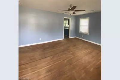 910 Arch Street, High Point, NC 27260 - Photo 3