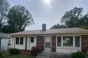 910 Arch St, High Point, NC 27260 - Photo 1