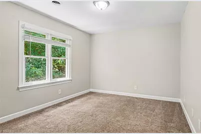 5605 Boxborough Court, Greensboro, NC 27407 - Photo 9