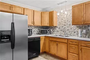 128 Avon St, Mocksville, NC 27028 - Photo 13
