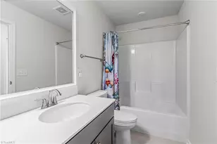 7388 Deerhurst Ln, Kernersville, NC 27284 - Photo 29