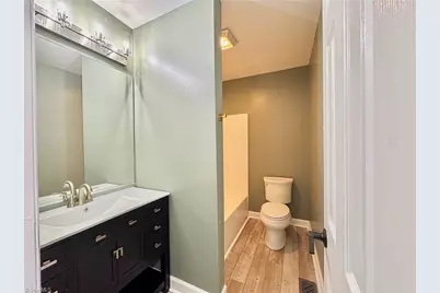 14 Tenuss Lane, Greensboro, NC 27410 - Photo 7