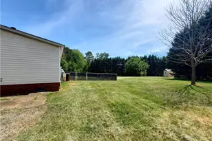 2022 Turkey Ford Rd, Mount Airy, NC 27030 - Photo 15