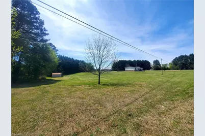2022 Turkey Ford Road, Mount Airy, NC 27030 - Photo 13