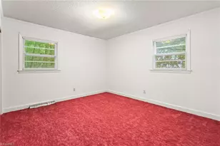 215 Trail 8, Burlington, NC 27215 - Photo 23