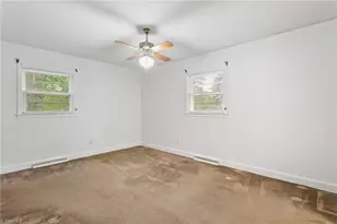 215 Trail 8, Burlington, NC 27215 - Photo 21