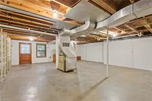 215 Trail 8, Burlington, NC 27215 - Photo 31