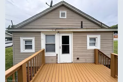904 Harris Street, Eden, NC 27288 - Photo 9