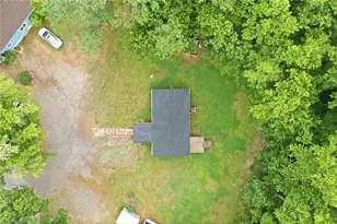 140 1st St, Haw River, NC 27258 - Photo 9