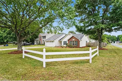 1100 Mayview Court, Kernersville, NC 27284 - Photo 3