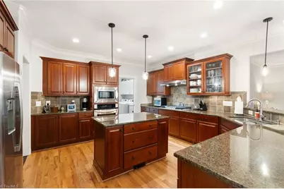 7572 Haw Meadows Drive, Kernersville, NC 27284 - Photo 15