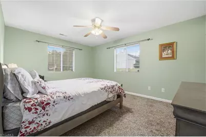 2424 Stratford Crossing Drive, Winston-Salem, NC 27103 - Photo 15